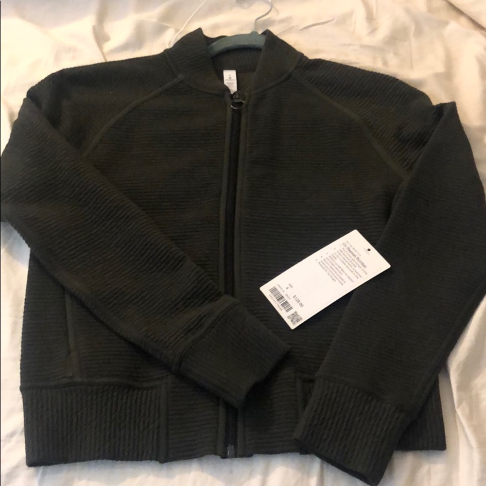 Lululemon On Repeat Bomber NWT